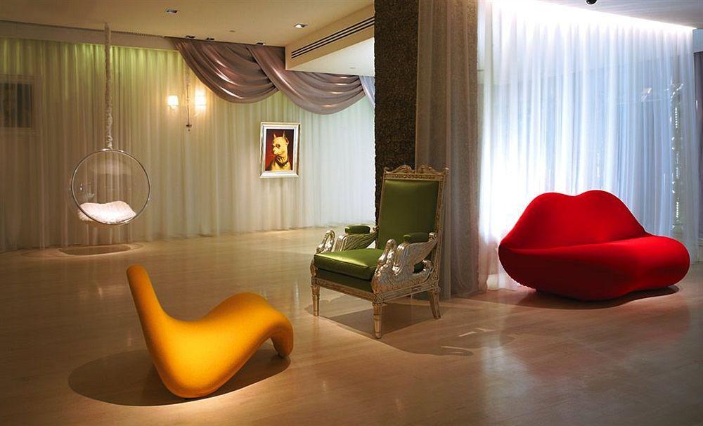 Отель Sanderson 5*